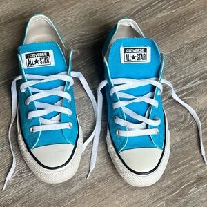 Blue converse size 8